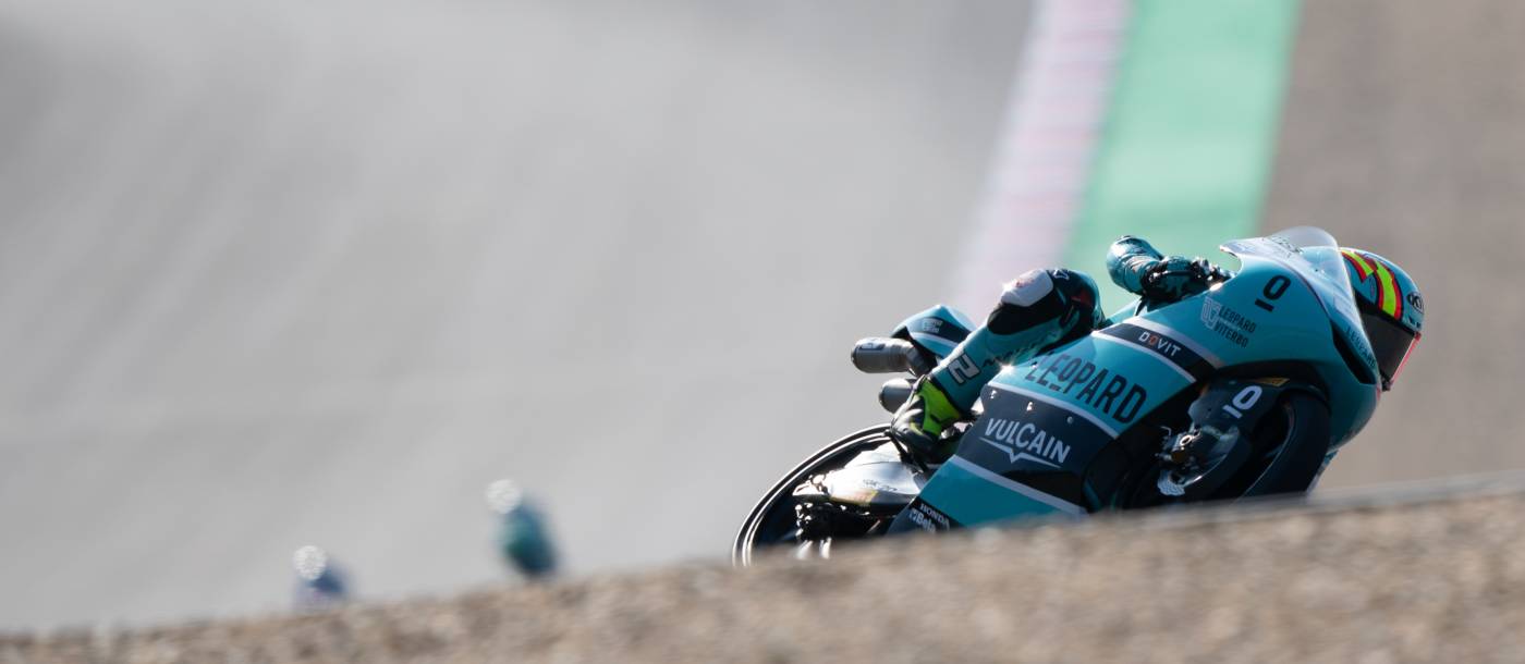 Front row start for Almansa at Brno