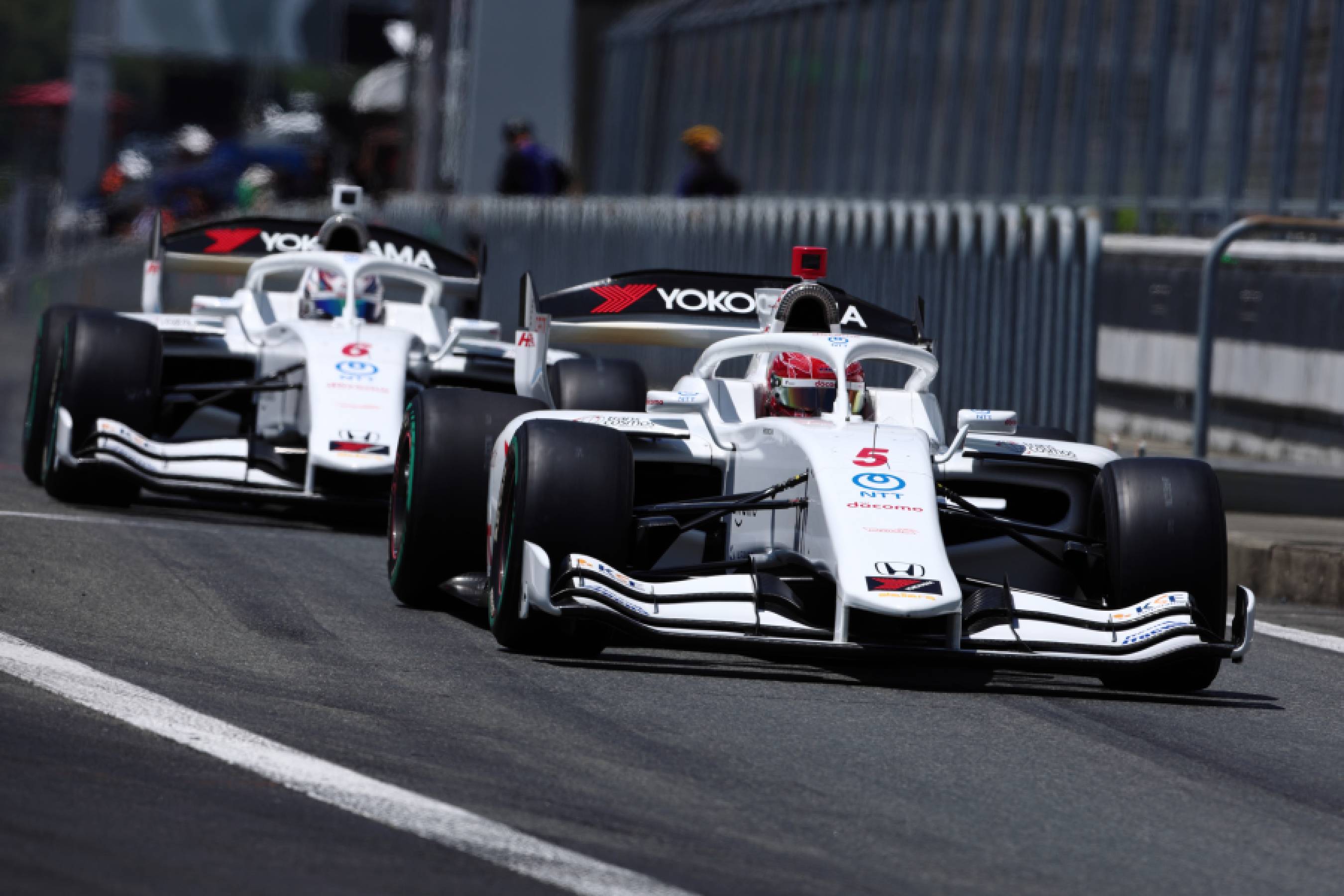 Ohta Qualifies 2nd, Sato 3rd for Round 7