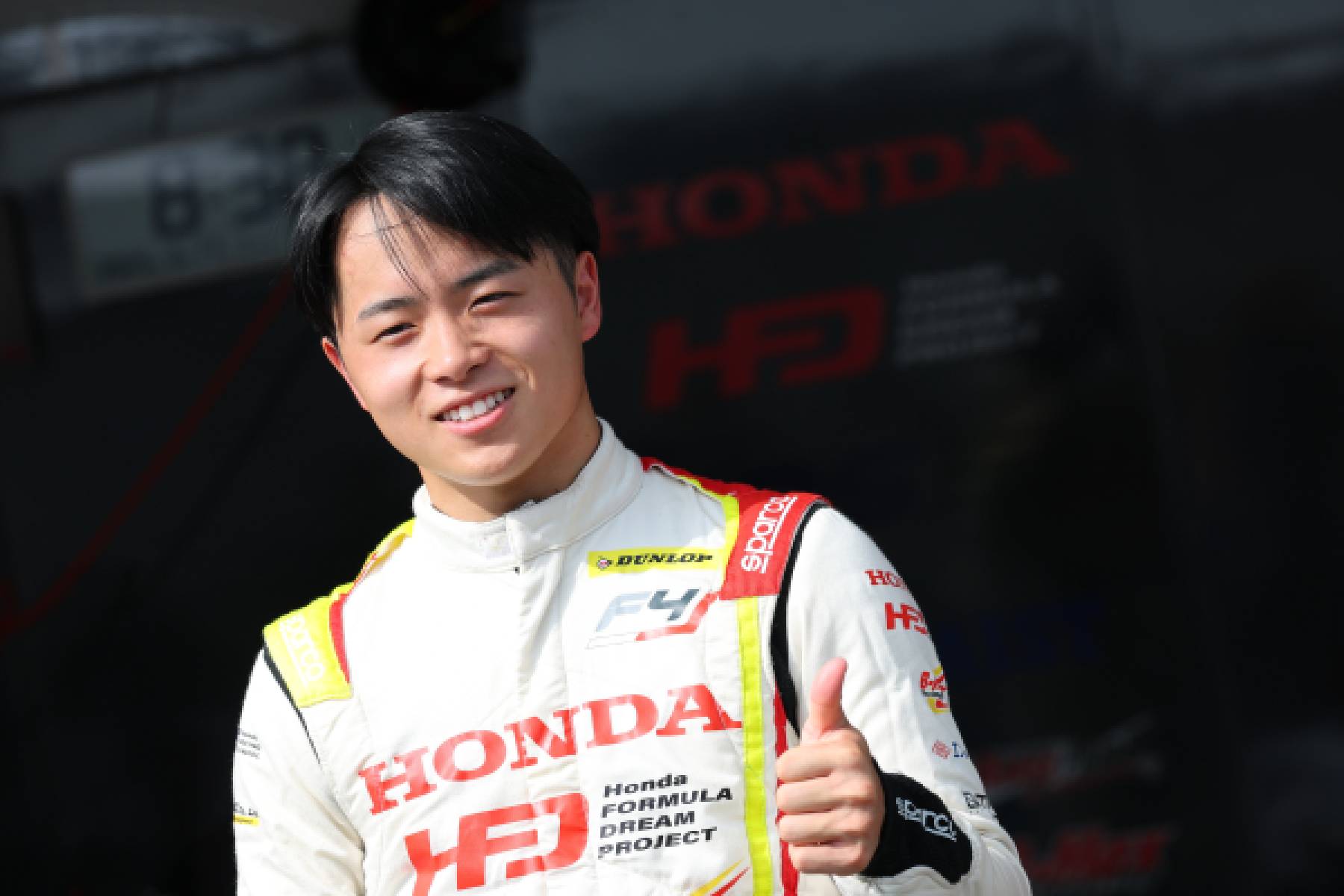 新原が今季初のポールポジションを獲得