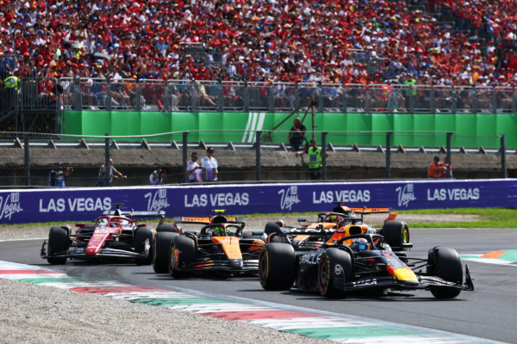 【F1】HONDA GRAND-PRIX RACING TEAM 赤　M Formula 1 | Honda.Racing