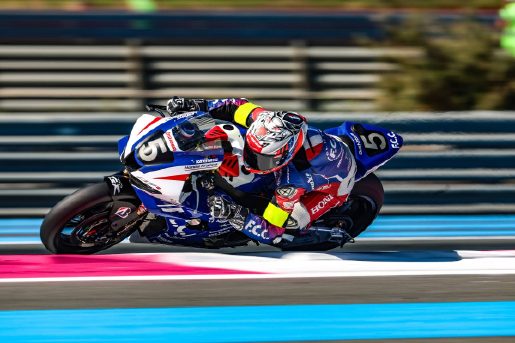 F.C.C. TSR Honda France qualifies in fourth p | Honda.Racing