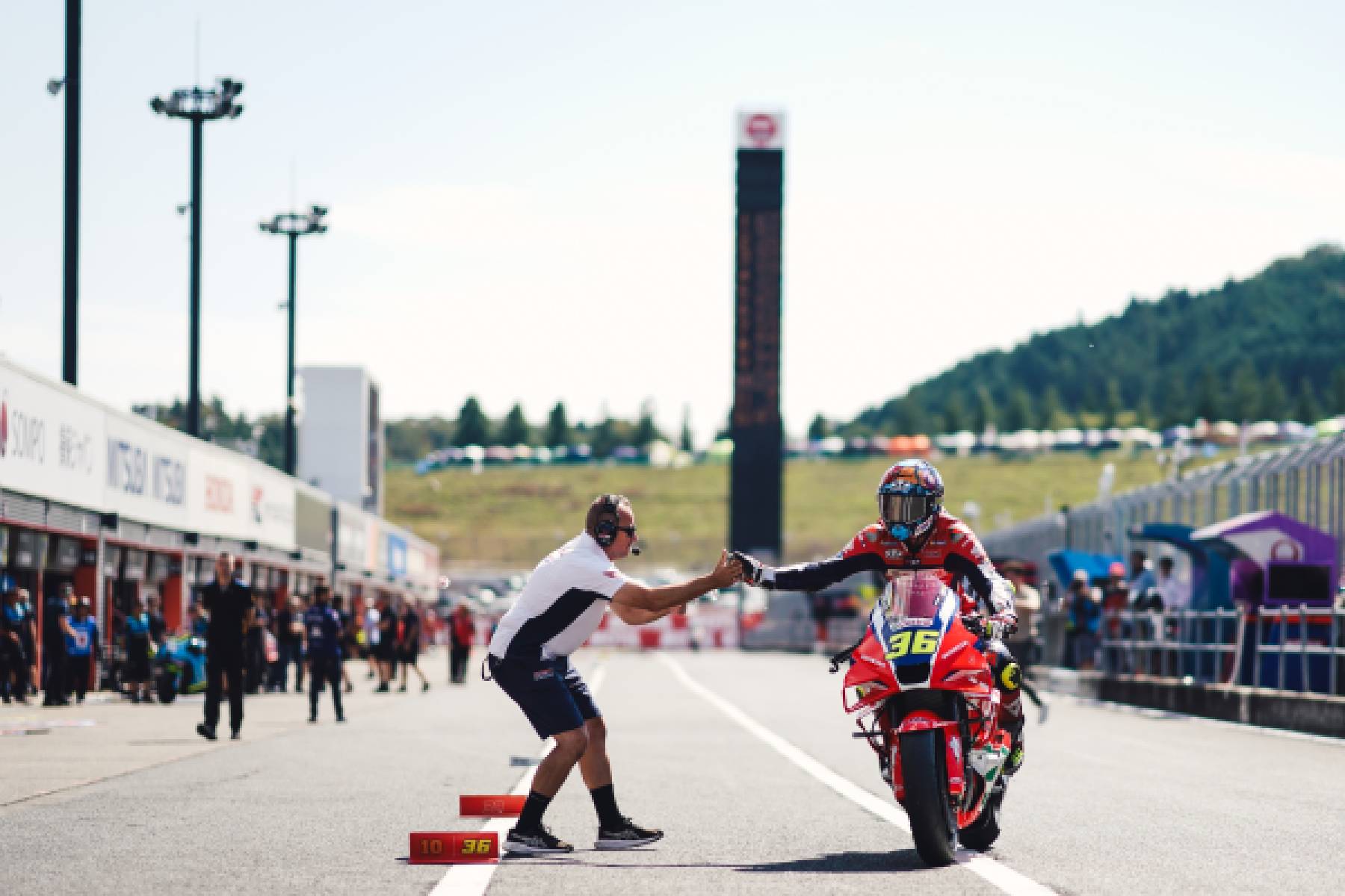 Mir grabs debut Honda front row with sensational lap of Motegi