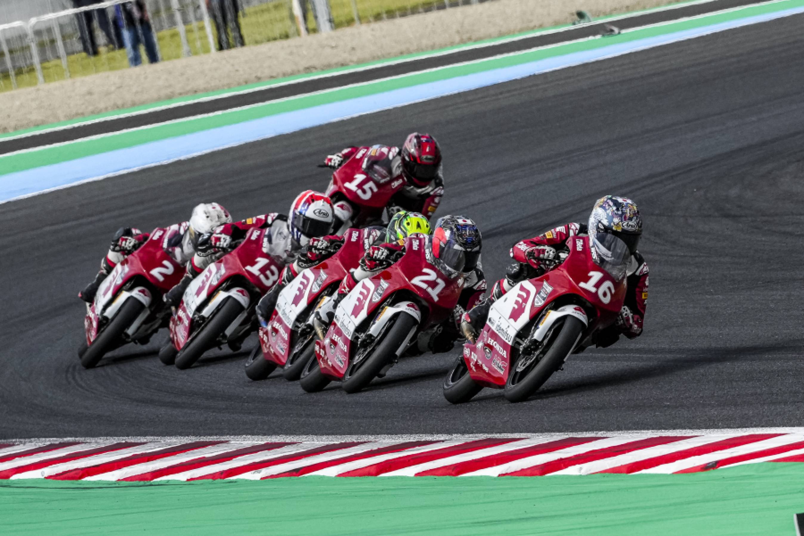 Ogiwara takes historic eighth straight win in epic Motegi Race 2