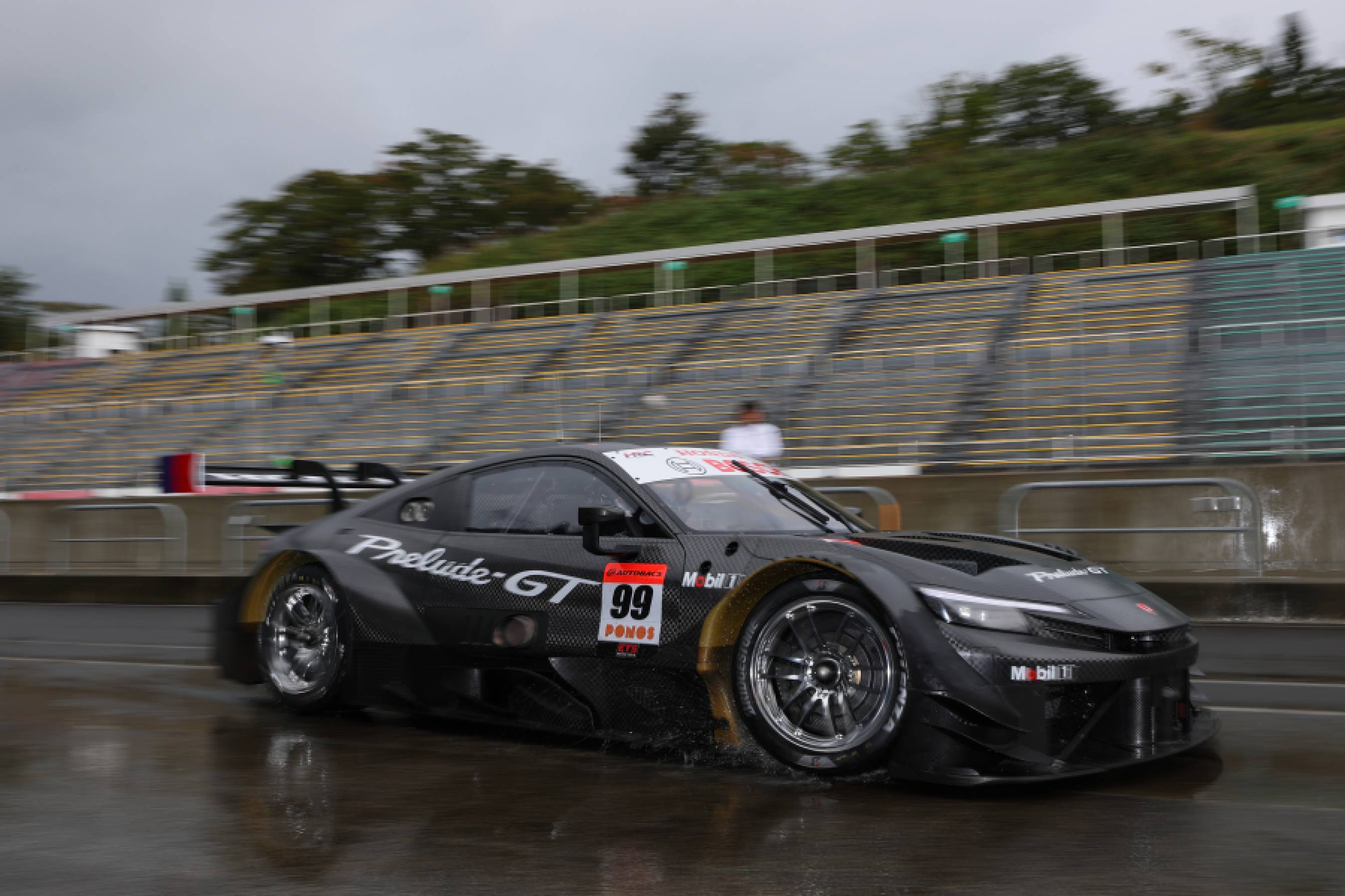 新型GT500マシン、プロトタイプ初公開 | Honda.Racing