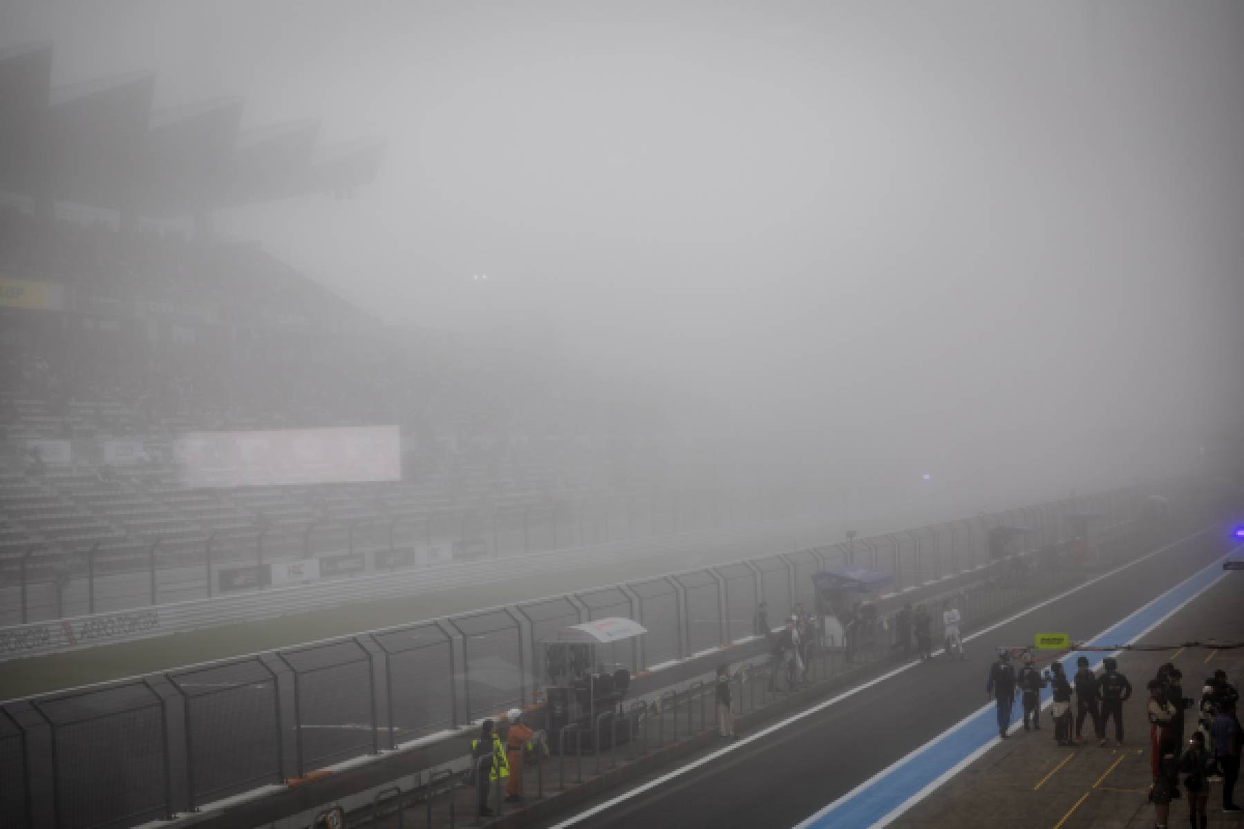 Honda's top 6 qualifying monopoly vanished in the Fuji mist