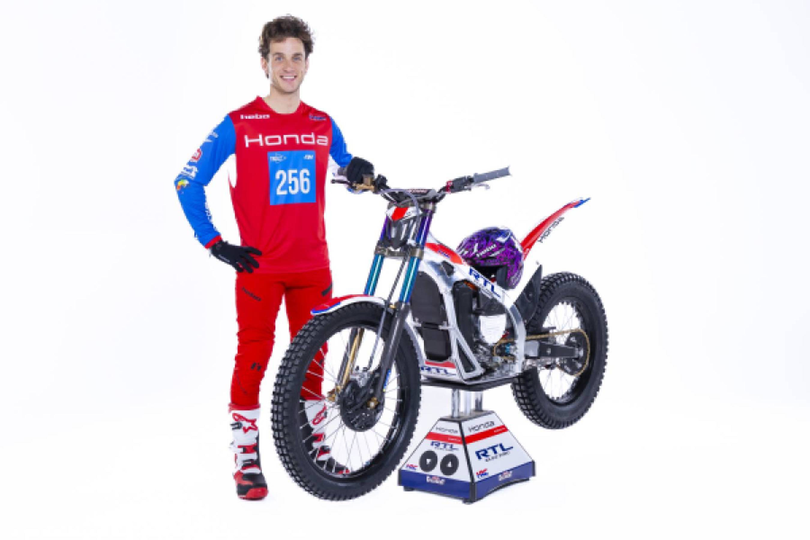 2025年はミケールがHonda RTL ELECTRICライダーに