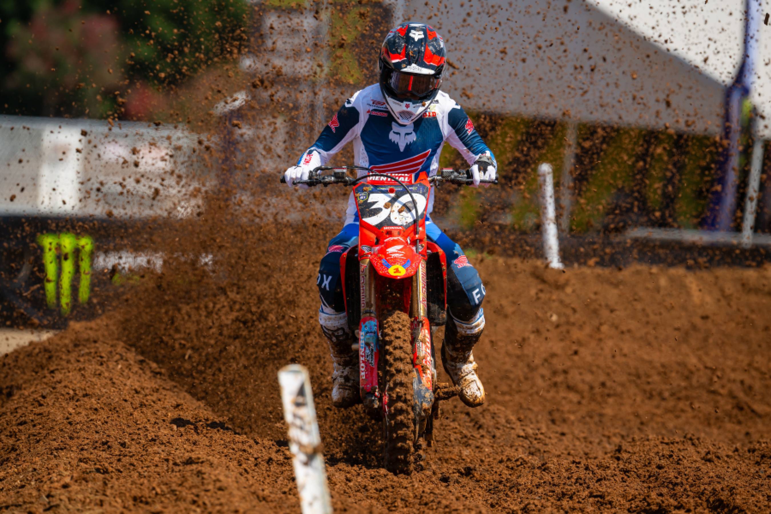 シャーロット戦では序盤の転倒から立て直し3位入賞