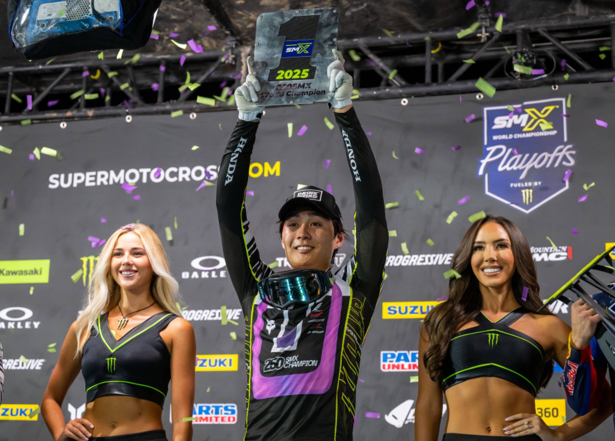 大会総合優勝により日本人初のAMAタイトルを獲得